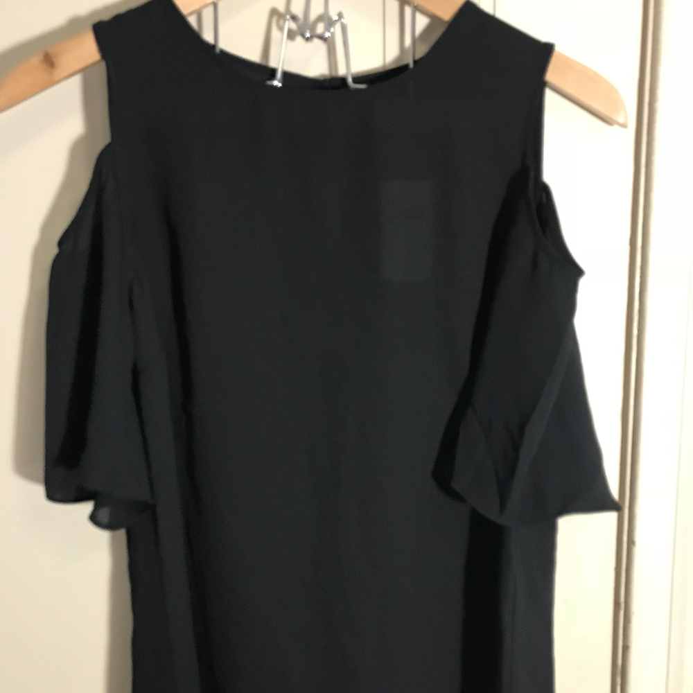 Banana Republic Black Cold Shoulder Blouse XS